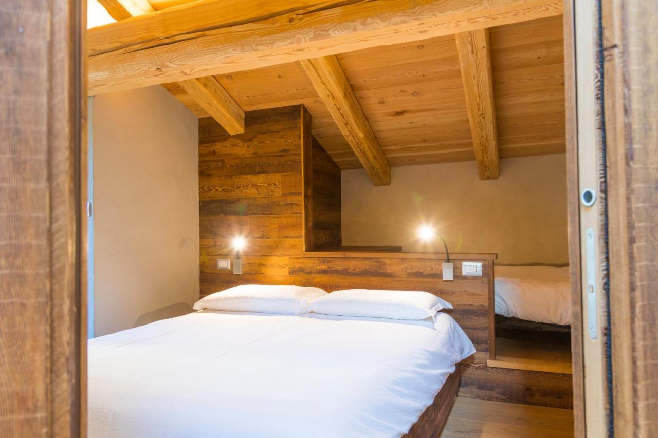 La Placette - Albergo Diffuso E Trattoria Usseaux Εξωτερικό φωτογραφία