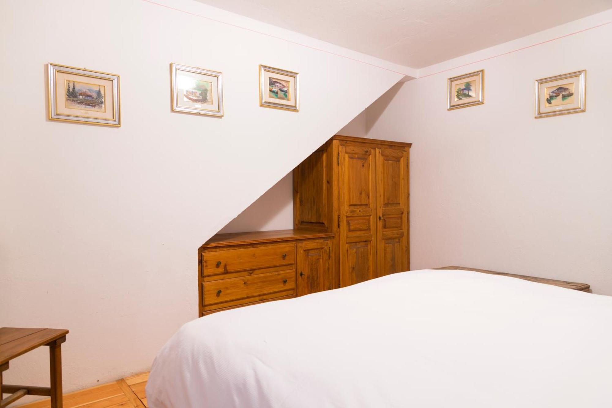 La Placette - Albergo Diffuso E Trattoria Usseaux Εξωτερικό φωτογραφία