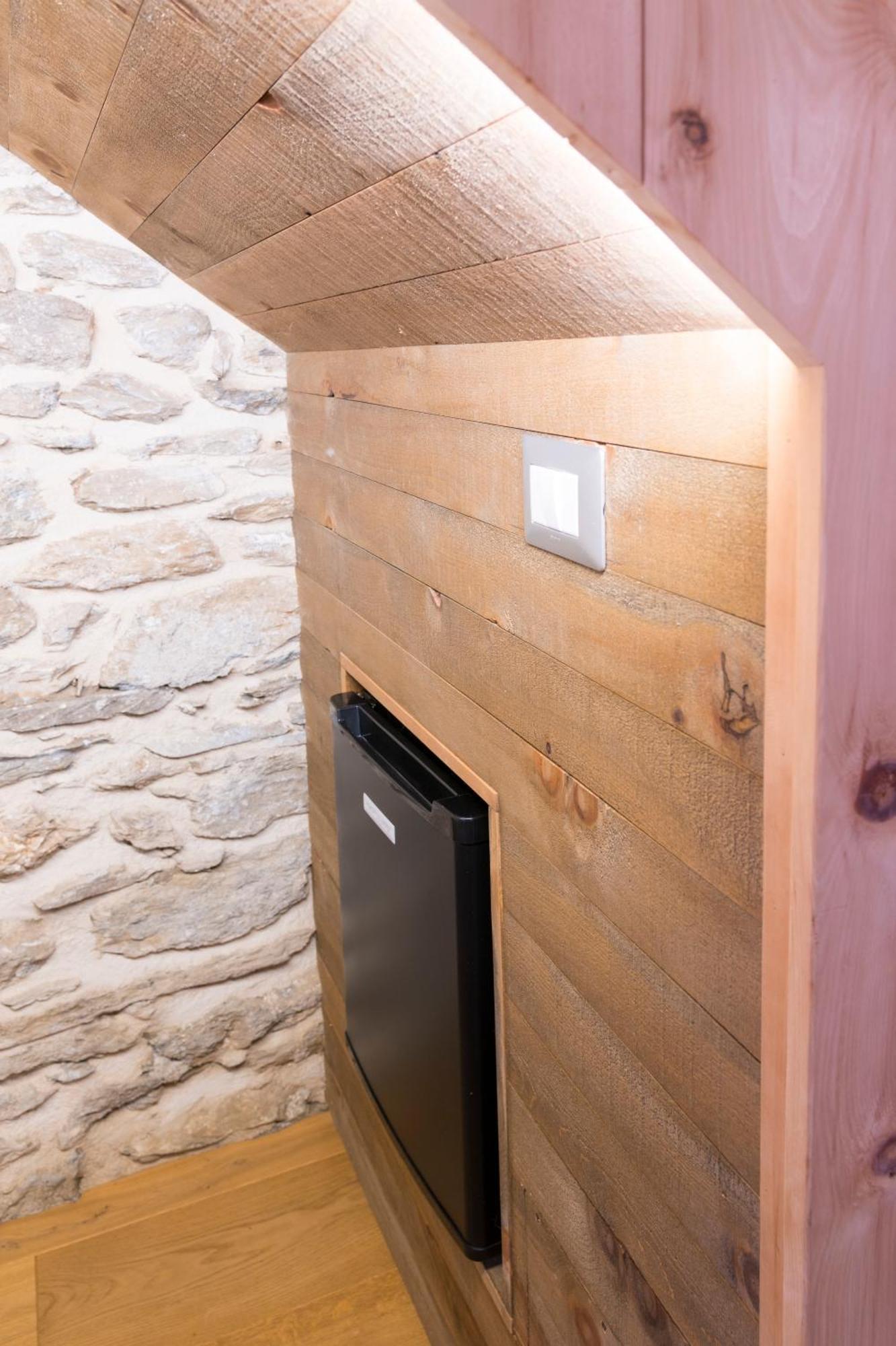 La Placette - Albergo Diffuso E Trattoria Usseaux Εξωτερικό φωτογραφία