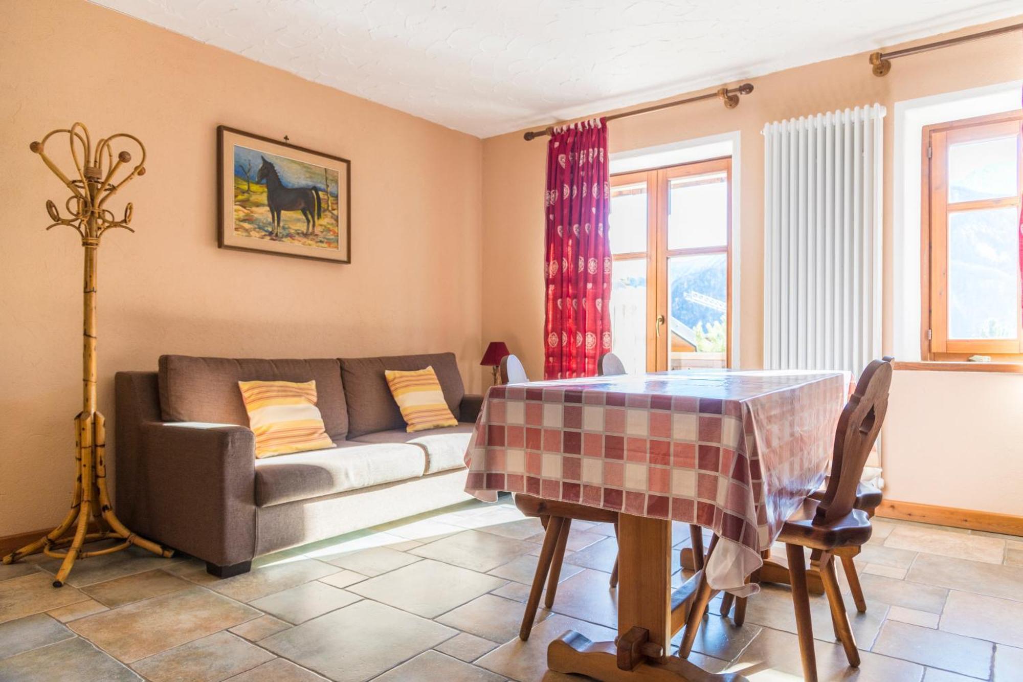 La Placette - Albergo Diffuso E Trattoria Usseaux Εξωτερικό φωτογραφία