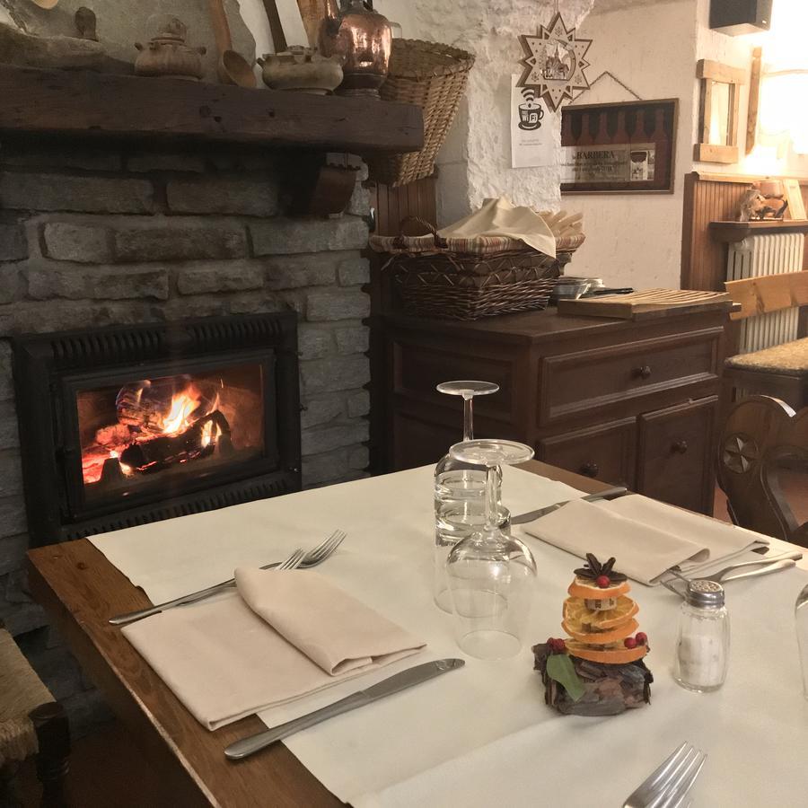 La Placette - Albergo Diffuso E Trattoria Usseaux Εξωτερικό φωτογραφία